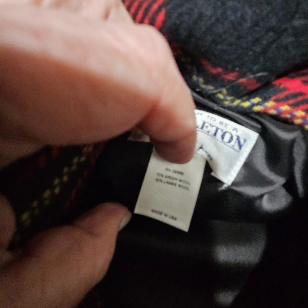 Pendleton All WOOL Plaid Button Down Cape WITH HO… - image 6